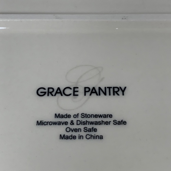 Grace Pantry Bunny Floral Baking/Casserole Dish - Picture 7 of 9